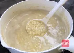 Illustration of making fungus and cauliflower porridge 7