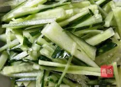 Illustration of how to make cold noodles 8