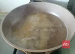 Illustration of how to make tomato pasta 1