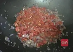 Illustration of how to make tomato meat sauce pasta 5
