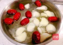 Tremella and snow pear porridge recipe 4