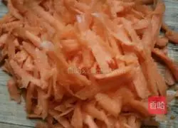 Illustration of how to make vegetarian pot stickers 2