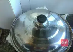 Illustration of how to make the leek box 16