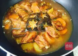 Potatoes Illustration of how to make braised pork ribs with rice 9