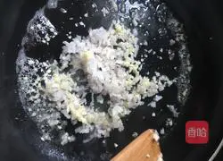 Illustration of how to make tomato meat sauce pasta 4