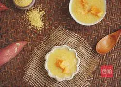 Illustration of how to make sweet potato and millet porridge for health and beauty in autumn 9