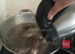 Secret Pork Ribs Braised Noodles Recipe Illustration 7