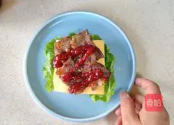 Cloud Egg Burger Recipe Illustration 11