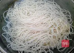 Illustration of how to make tomato and egg cold noodles 8