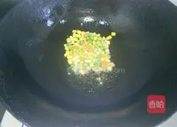 Illustration of how to make black pepper beef fillet baked rice 4