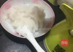 Illustration of how to make cantaloupe rice balls 4