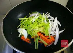 Illustration of how to make Korean squid rice bowl 6
