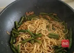 Illustration of how to make braised beans and noodles 10