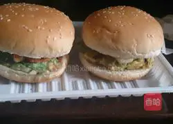 Gardinini Fish and Vegetable Burger Recipe Illustration 5