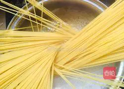 Illustration of how to make spaghetti with meat sauce 3