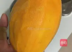 Strawberry Mango Double Box Cake Recipe Illustration 17