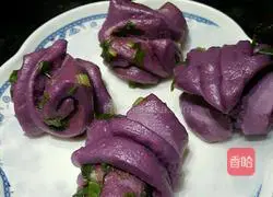 Illustration of how to make purple sweet potato rolls 4