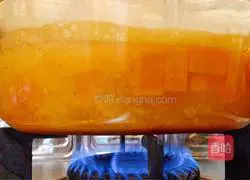 Illustration of how to make stomach-warming golden porridge 3