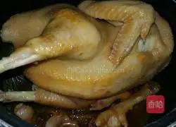 Illustration of how to make baked chicken in lazy rice cooker 4