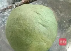 Illustration of how to make corrugated flower rolls 4