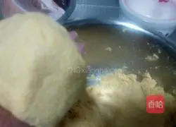 Illustration of how to make Wo Wotou 5