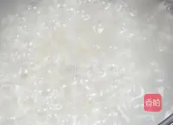 Illustration of how to make mushroom and chicken porridge 8