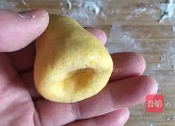 Illustration of how to make milk-flavored steamed buns 7