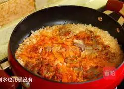 Stir-fried pork belly with spicy cabbage and cheese flavor Bean sprout rice, I want another bowl! Illustration of how to do it 12