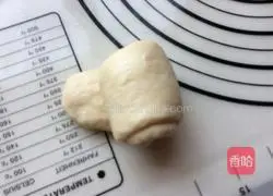 Illustration of how to make a hamburger bun 4