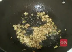 Illustration of how to make fried rice noodles 9