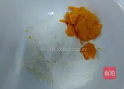 Illustration of how to make pumpkin rose rolls 5