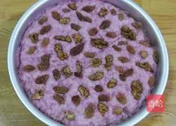 Illustration of how to make purple sweet potato cake 9