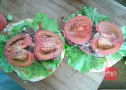 Illustration of how to make hamburger (Big Mac type) 9