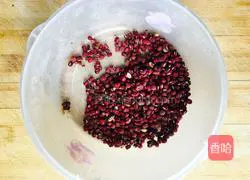 Illustration of how to make red bean hair cake 1