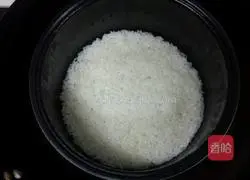 Illustration of how to make glutinous rice, fried dough sticks and glutinous rice balls 4