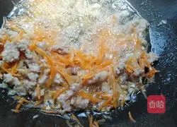 Illustration of how to make fried rice with fried sauce 5