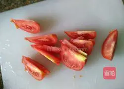 Illustration of how to make tomato and egg rice noodles 1