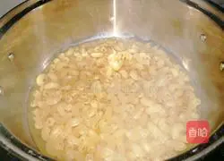 Illustration of how to make beef and vegetable fried macaroni 4