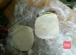 Illustration of how to make a leek box 16