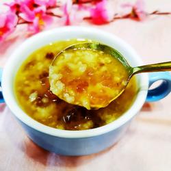 Peach gum brown sugar rice porridge