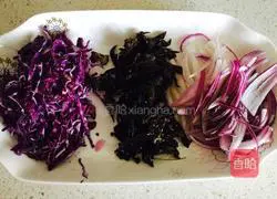 Illustration of how to make cold rice noodles 3