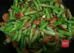 Illustration of home-style braised noodles 8