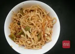 Illustration of handmade bean braised noodles 11