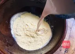 Cornmeal and Red Date Hair Cake Recipe Illustration 3