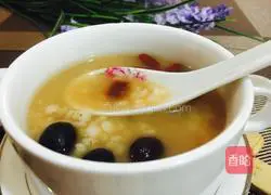 Illustration of how to make hawthorn and sorghum rice porridge 9