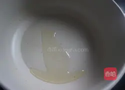 Illustration of how to make tomato scrambled egg rice bowl 4