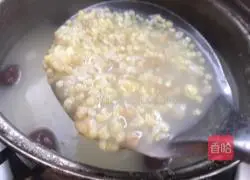 Illustration of how to make red dates, oats and millet porridge 9