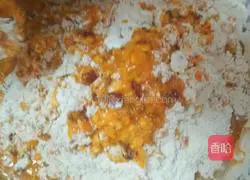 Illustration of how to make pumpkin hair cake 11