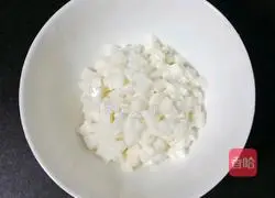 Millet, Yam and Apple Porridge (Baby Complementary Food) Recipe Illustration 2