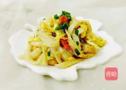 Illustration of how to make fried rice noodles with eggs 12